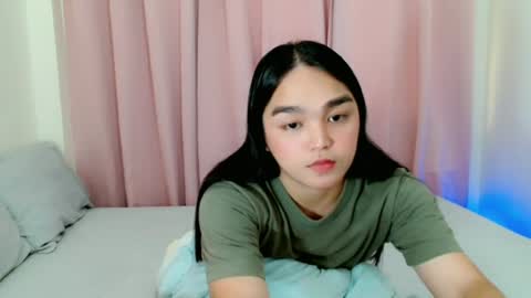 Snapshot of bhabytrans69 chatting on 06.27.26 BHABY 3 online show from 06.27.26