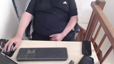 Bisexual Fat guy online show from 09.24.25