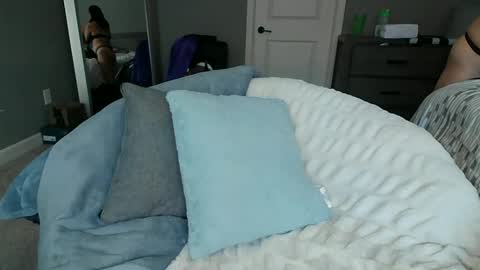 Bi sexualmilf Fansly  online show from 12.02.24