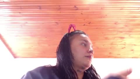 Snapshot of biabia_1 chatting on 09.24.25 BiaBia online show from 09.24.25