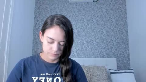 Snapshot of bianca_1035 chatting on 11.22.25 Bian online show from 11.22.25