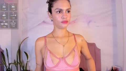 Snapshot of bianca_angel_ chatting on 10.23.25 bianca_angel_ online show from 10.23.25