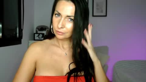 Snapshot of bianca_erotic chatting on 11.02.25 B I A N C A online show from 11.02.25