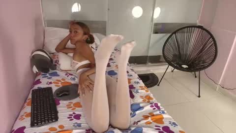 biancaa__18 online show from 11.12.25