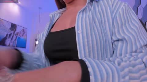 Snapshot of biancapierce_ chatting on 11.07.25 Bianca Pierce online show from 11.07.25