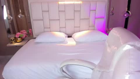 Snapshot of biancax_ chatting on 10.29.25 Hi Im Bianca online show from 10.29.25