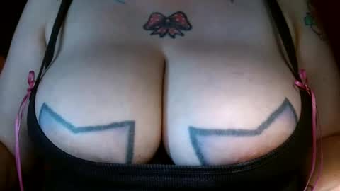 Snapshot of bianka_star_ chatting on 12.12.24 bianca online show from 12.12.24