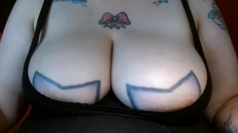 Snapshot of bianka_star_ chatting on 01.09.25 bianca online show from 01.09.25