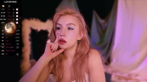 Snapshot of bibi_iva chatting on 11.11.25 bibi_iva online show from 11.11.25