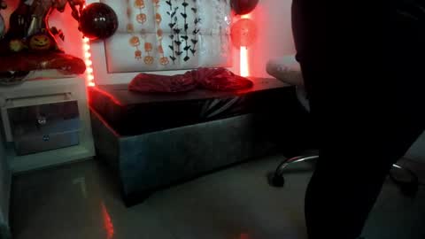 Snapshot of bibiana_js_ chatting on 10.11.25 bibiana_js_ online show from 10.11.25