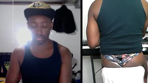 Snapshot of bicepsandfrot chatting on 10.25.25 BicepsandFrot online show from 10.25.25