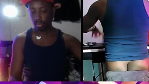 Snapshot of bicepsandfrot chatting on 10.30.25 BicepsandFrot online show from 10.30.25