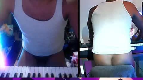 Snapshot of bicepsandfrot chatting on 11.05.25 BicepsandFrot online show from 11.05.25