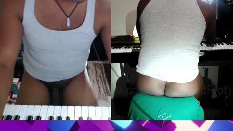 Snapshot of bicepsandfrot chatting on 12.05.25 BicepsandFrot online show from 12.05.25