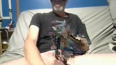 Snapshot of big9inchsnake chatting on 12.03.25 big9inchsnake online show from 12.03.25