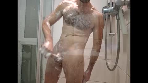 Snapshot of big_cock_fuckvon chatting on 12.04.24 Tim online show from 12.04.24