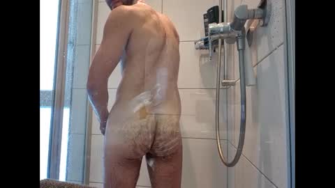 Snapshot of big_cock_fuckvon chatting on 12.28.24 Tim online show from 12.28.24