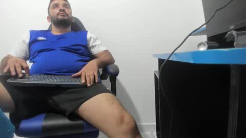 Snapshot of big_dad69 chatting on 02.08.26 Tommy online show from 02.08.26