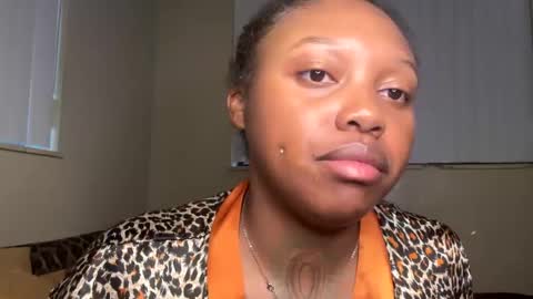 Snapshot of big_lavish chatting on 03.09.25 Big Lavish online show from 03.09.25