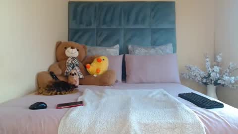 Snapshot of big_melons2001 chatting on 02.05.26 big_melons2001 online show from 02.05.26