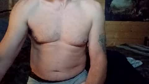 Snapshot of bigandtall1976 chatting on 10.13.25 bigandtall1976 online show from 10.13.25