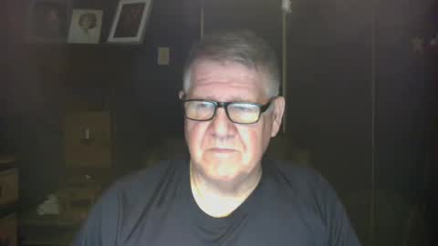 Snapshot of bigbeerdrinker1 chatting on 01.07.25 bigbeerdrinker online show from 01.07.25