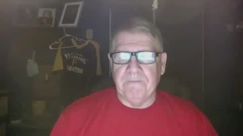 Snapshot of bigbeerdrinker1 chatting on 03.02.25 bigbeerdrinker online show from 03.02.25