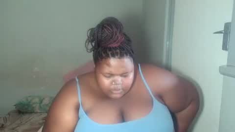 Snapshot of bigblackmamma chatting on 02.21.25 Natasha online show from 02.21.25