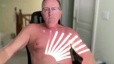 Snapshot of bigblondviking chatting on 10.12.25 bigblondviking online show from 10.12.25