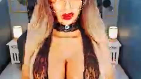 Loraine Cruz online show from 06.18.26
