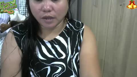 Snapshot of bigboobslyn chatting on 11.10.25 bigboobslyn online show from 11.10.25