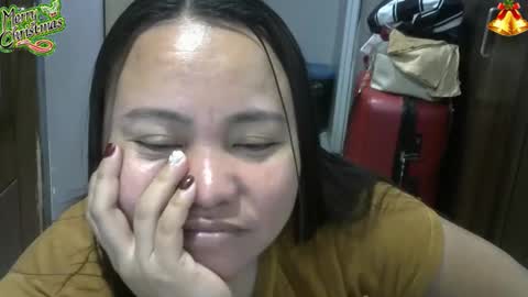 Snapshot of bigboobslyn chatting on 12.04.25 bigboobslyn online show from 12.04.25