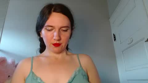 Isabella online show from 07.10.26