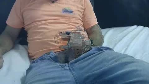 Snapshot of bigboytoy_12 chatting on 12.19.24 L e g a l S t u f f Any UNAUTHORIZED use of this profile video pictures or audio in any form or in a forum now or in the fu online show from 12.19.24