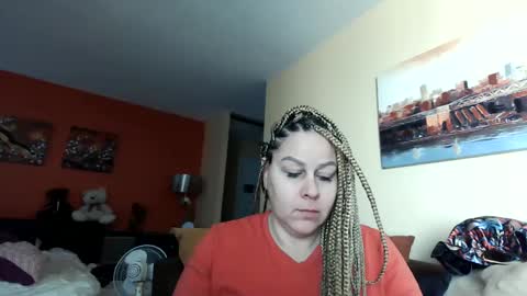 Snapshot of bigbreastsabrina chatting on 12.05.24 BIG BREAST SABRINA online show from 12.05.24