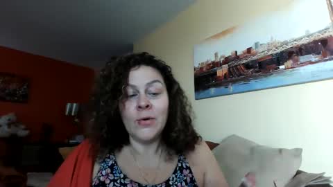Snapshot of bigbreastsabrina chatting on 01.28.25 BIG BREAST SABRINA online show from 01.28.25