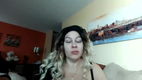 Snapshot of bigbreastsabrina chatting on 01.29.25 BIG BREAST SABRINA online show from 01.29.25