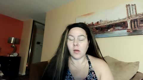 Snapshot of bigbreastsabrina chatting on 02.02.25 BIG BREAST SABRINA online show from 02.02.25