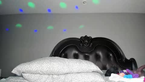 Snapshot of bigbuttsarena chatting on 12.16.25 bigbuttsarena online show from 12.16.25