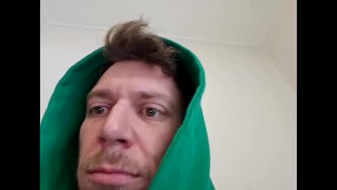 Snapshot of bigcaramel18 chatting on 10.05.25 bigcaramel18 online show from 10.05.25