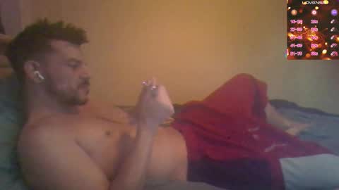 Jon - Im Straight online show from 12.23.24