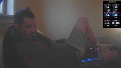 Jon - Im Straight online show from 12.22.25