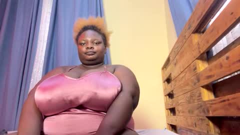 Snapshot of bigchocotities chatting on 02.12.25 bigchocotities online show from 02.12.25