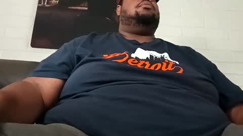 MassChub online show from 11.17.25
