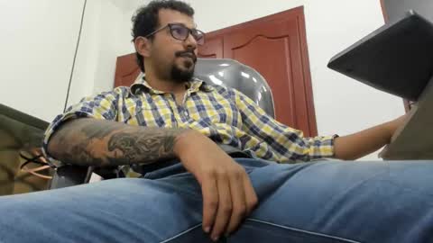 Snapshot of bigcock_hair chatting on 02.21.26 bigcock_hair online show from 02.21.26