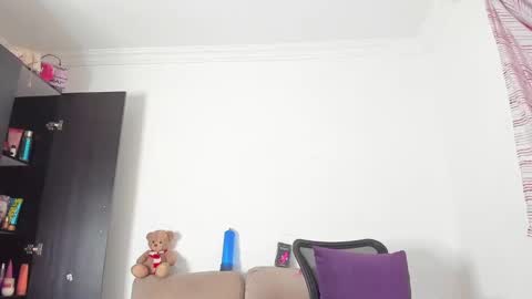 Snapshot of bigcock_luci chatting on 01.17.25 bigcock_luci online show from 01.17.25