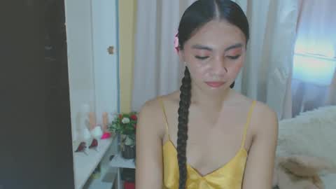 Snapshot of bigcock_yeng chatting on 12.28.24 Yeng online show from 12.28.24