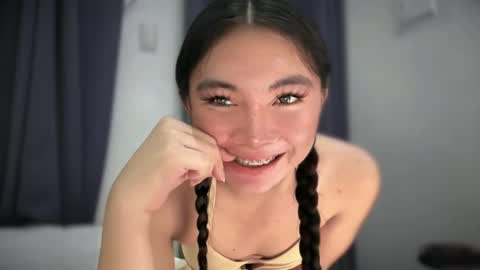 Snapshot of bigcock_yeng chatting on 12.15.25 Yeng online show from 12.15.25