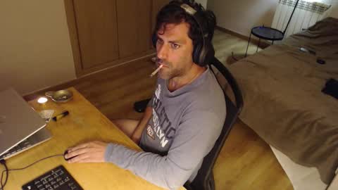 Snapshot of bigcokk34 chatting on 11.02.25 bigcokk34 online show from 11.02.25