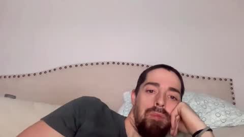 Snapshot of bigdaddy75333 chatting on 12.14.25 bigdaddy75333 online show from 12.14.25